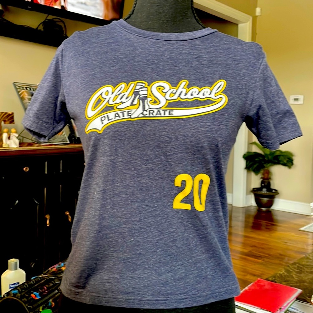 Baseball tee